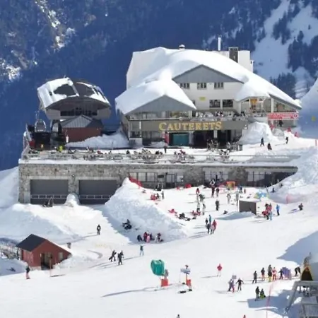 Lägenhet Confortable Pour 6 En Centre-ville Avec Balcon Et Proximite Parking - Fr-1-234-241 Cauterets
